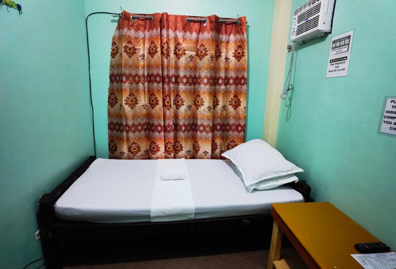 Reddoorz At D128 Lodge Cagayan Valley Tuguegarao Exterior foto