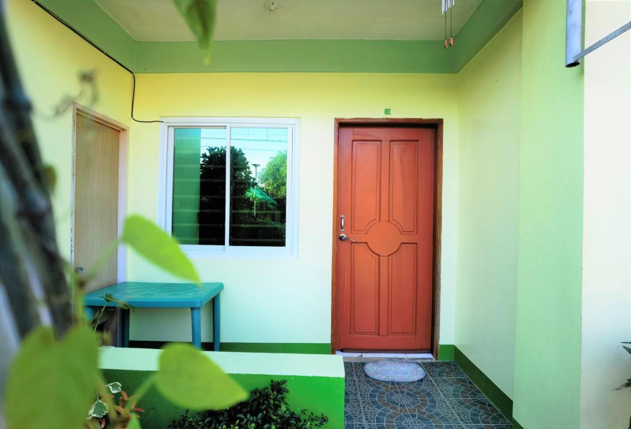 Reddoorz At D128 Lodge Cagayan Valley Tuguegarao Exterior foto