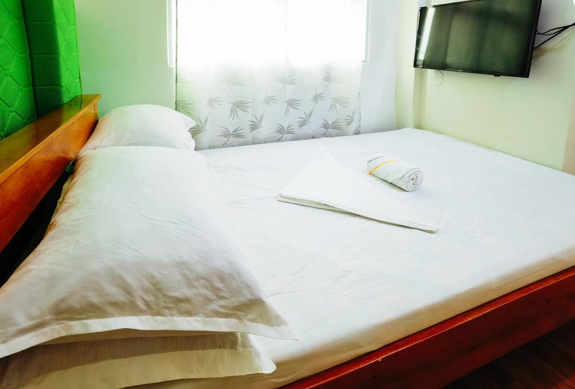 Reddoorz At D128 Lodge Cagayan Valley Tuguegarao Exterior foto