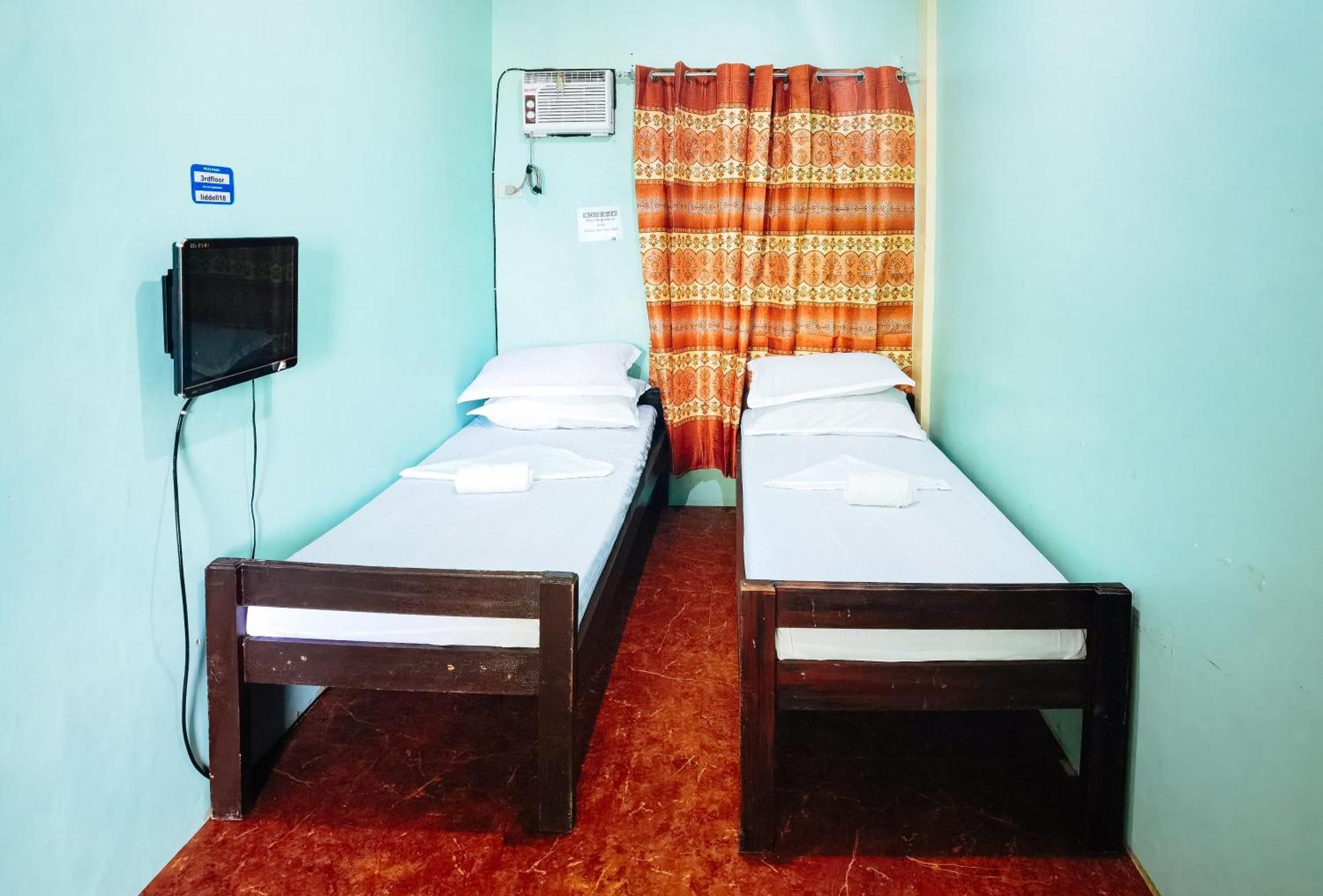 Reddoorz At D128 Lodge Cagayan Valley Tuguegarao Exterior foto